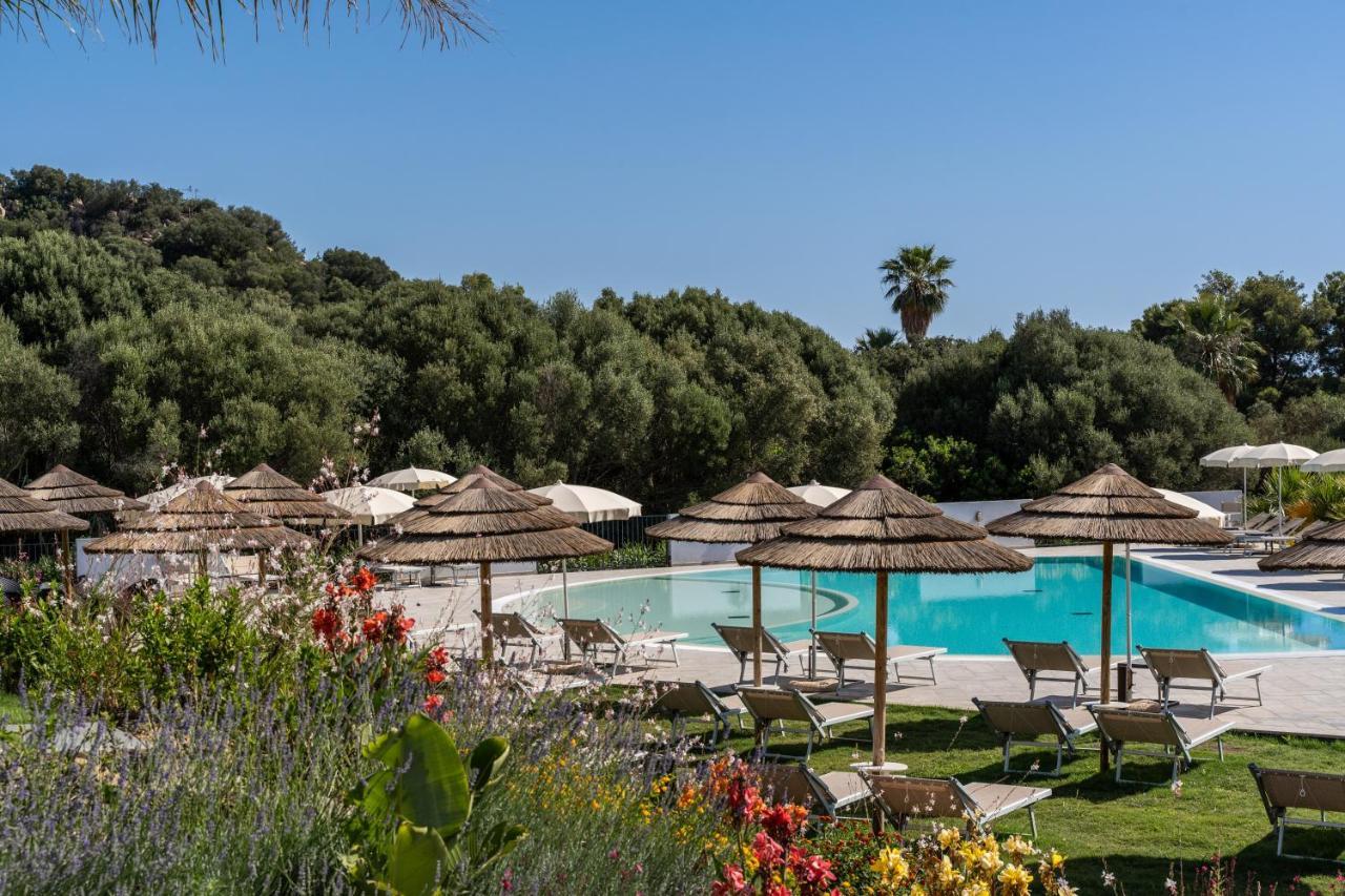 Cala Sinzias Resort Castiadas Esterno foto